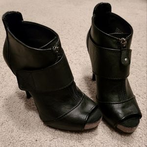 Black peep toe booties, Simply Vera Wang